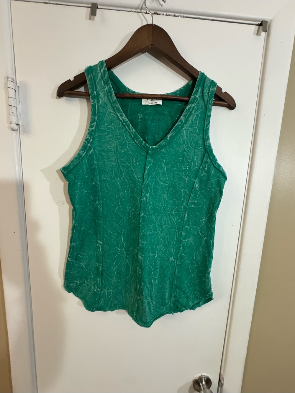 Zenana Outfitters Emerald Green V-Neck Tank Top